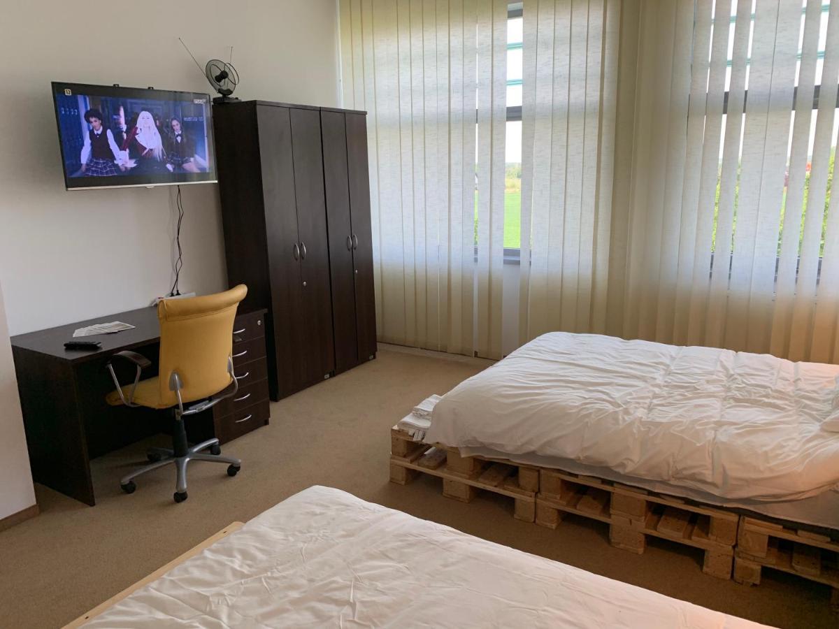 Apartamenty Expo Nadarzyn 3Rooms Kajetany Eksteriør billede