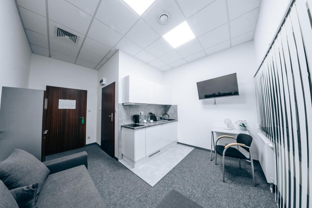 Apartamenty Expo Nadarzyn 3Rooms Kajetany Eksteriør billede