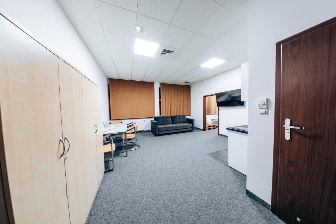Apartamenty Expo Nadarzyn 3Rooms Kajetany Eksteriør billede