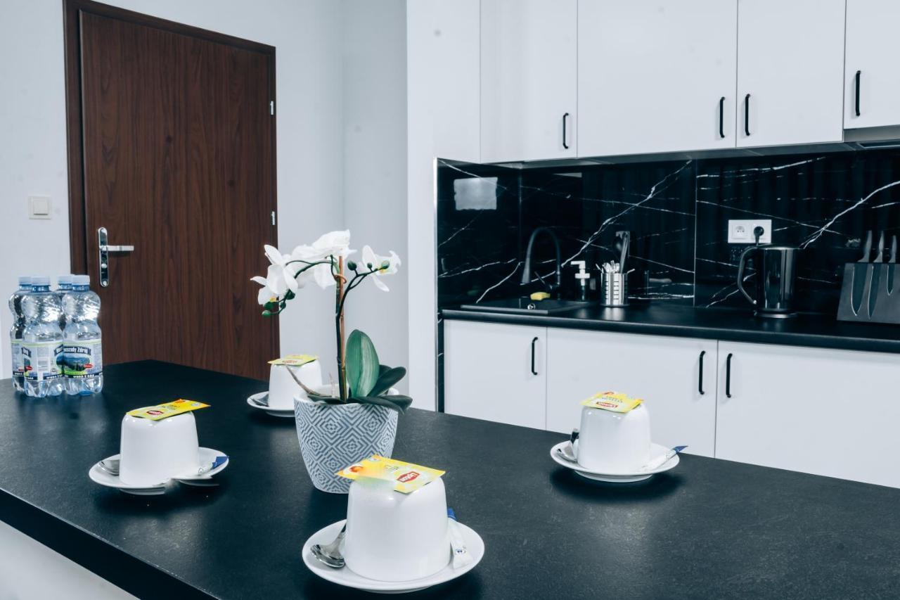 Apartamenty Expo Nadarzyn 3Rooms Kajetany Eksteriør billede